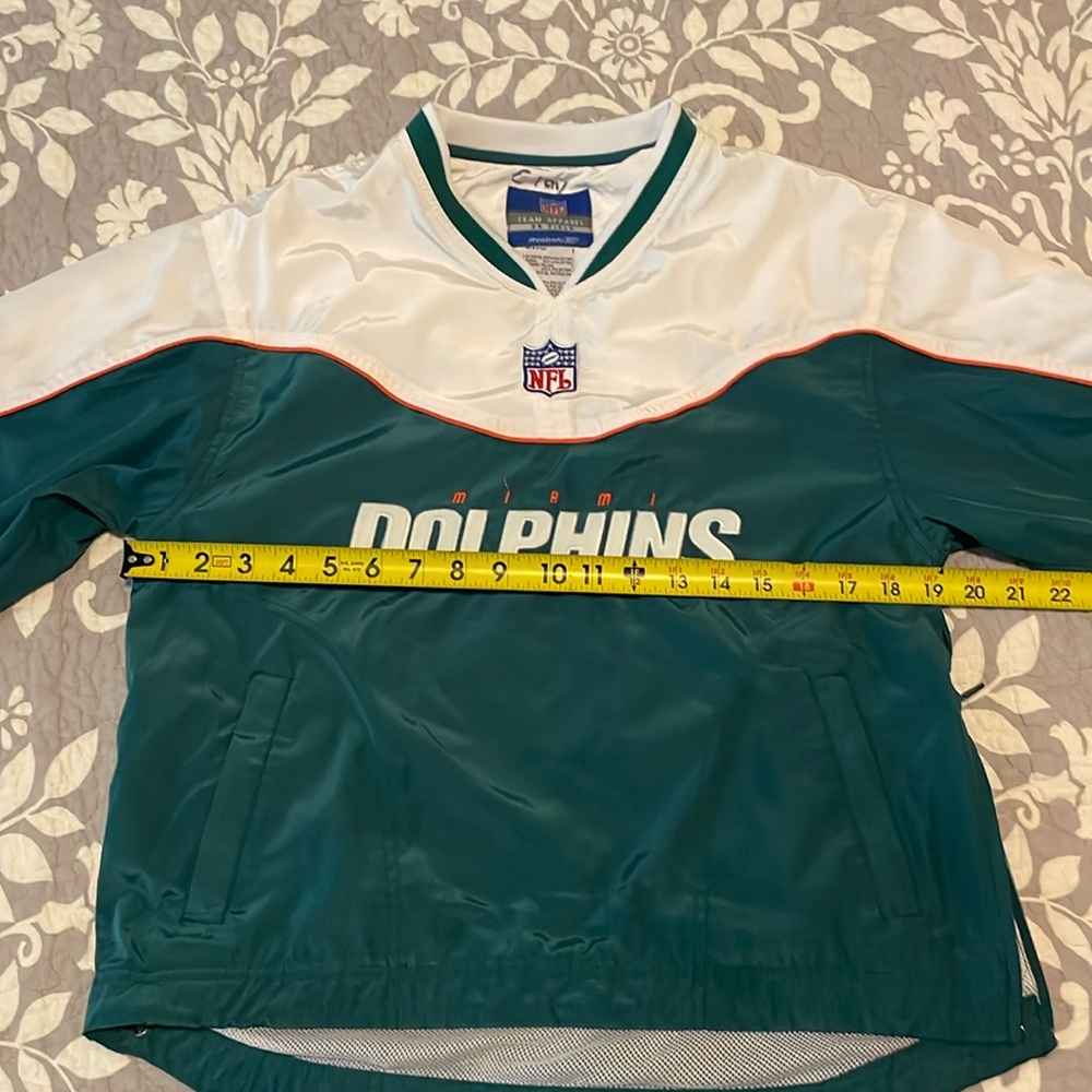 Miami dolphin pullover